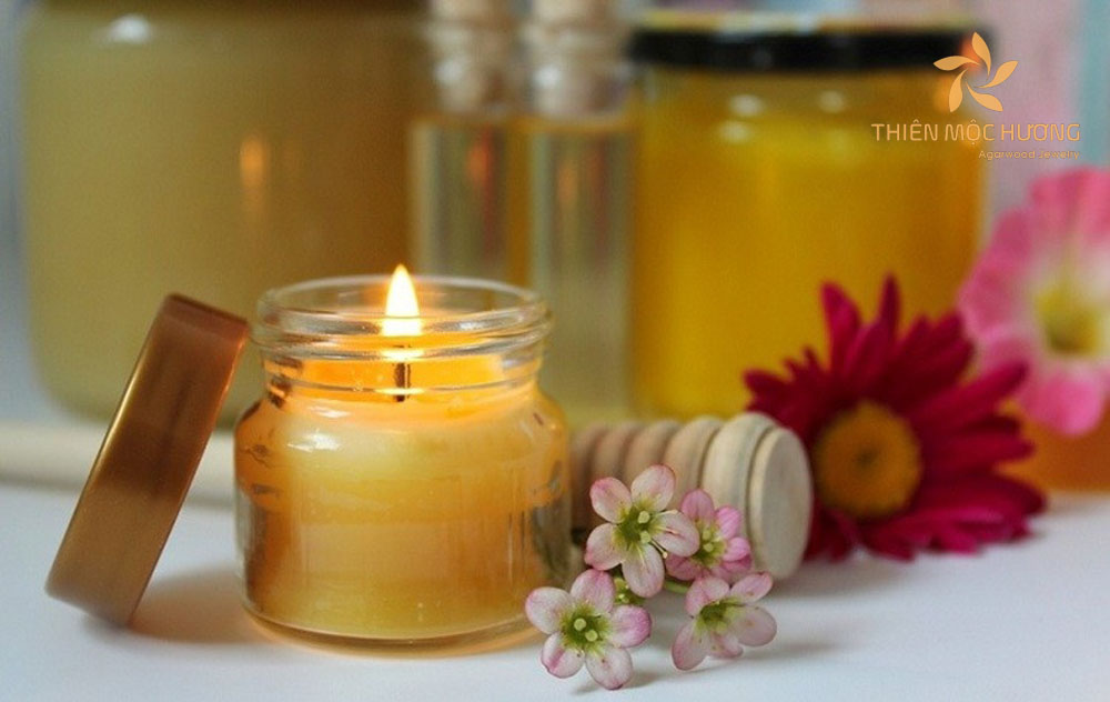 Quà tặng cho cô giáo mầm non 20/11 là nến thơm thư giãn