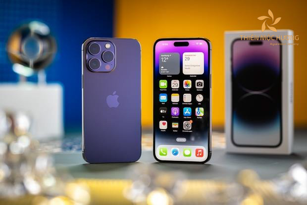 Điện thoại sẽ là quà kỷ niệm cho bạn gái vô cùng chất lượng