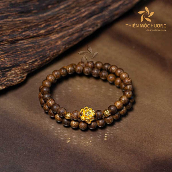 Vòng trầm hương - Món quà tặng bạn thân phong thủy