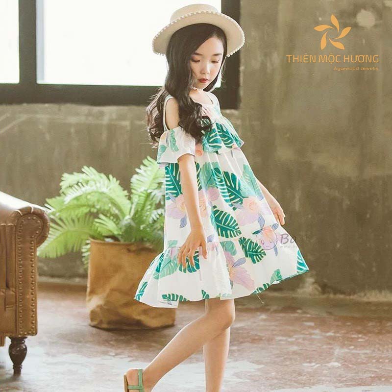 Quà tặng cho bé giá 7 tuổi các bộ váy giúp bé chỉnh chu hơn khi đi ra ngoài