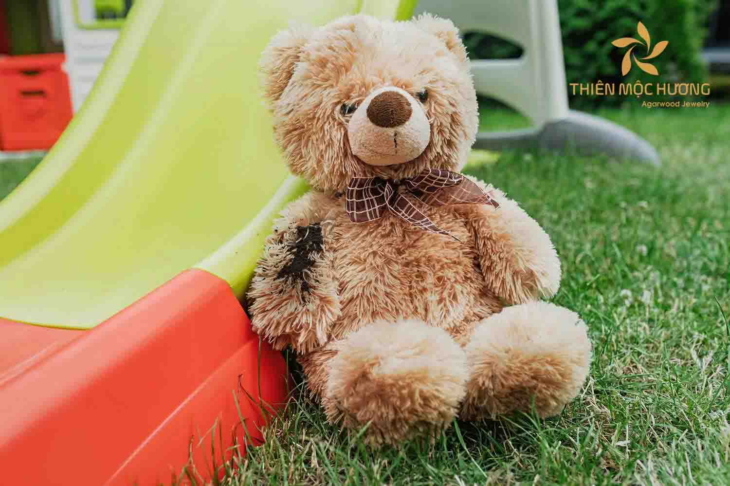 Nên nhớ về sinh thường xuyên khi chọn quà tặng cho bé trai 3 tuổi - 4 tuổi là gấu bông