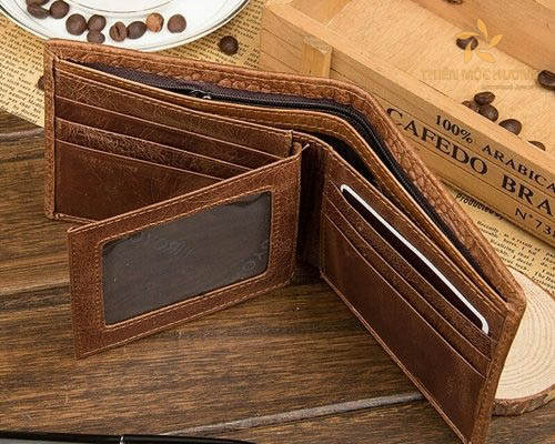 Chàng sẽ ôm chằm lấy bạn nếu bạn chọn món quà tặng chồng là ví da thiết thực