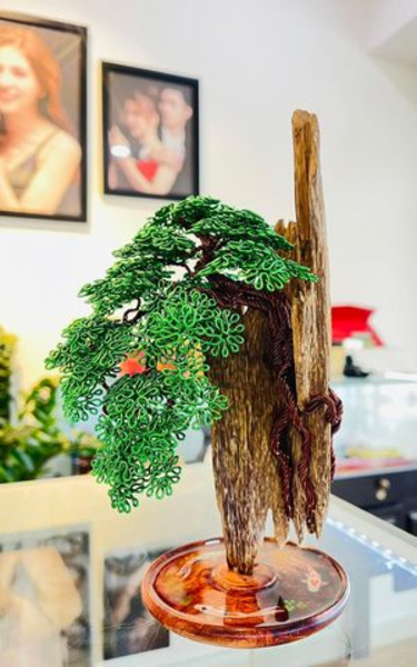 Tiểu cảnh trầm hương để bàn