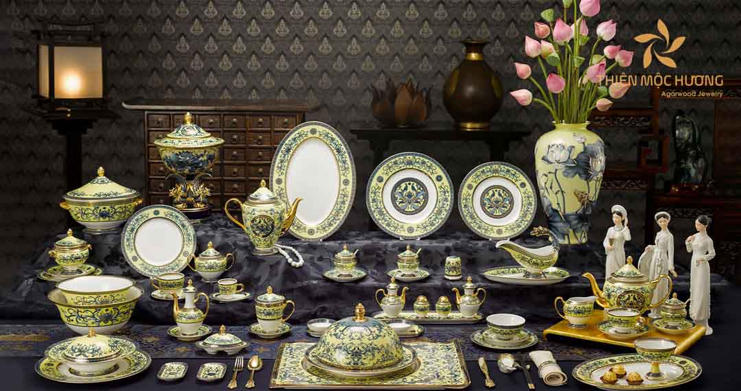 qua-tang-doi-tac-6 Đồ gốm sứ - Quà tặng cho đối tác nước ngoài