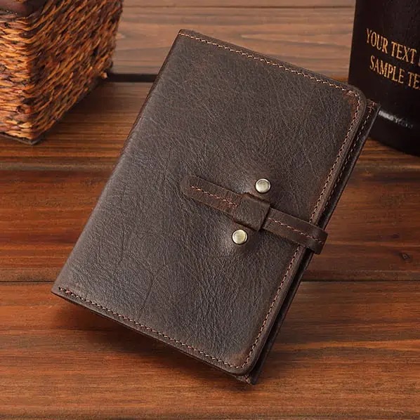 qua-tang-giang-sinh-cho-ban-trai-1 Ví da nam - Quà tặng giáng sinh ý nghĩa