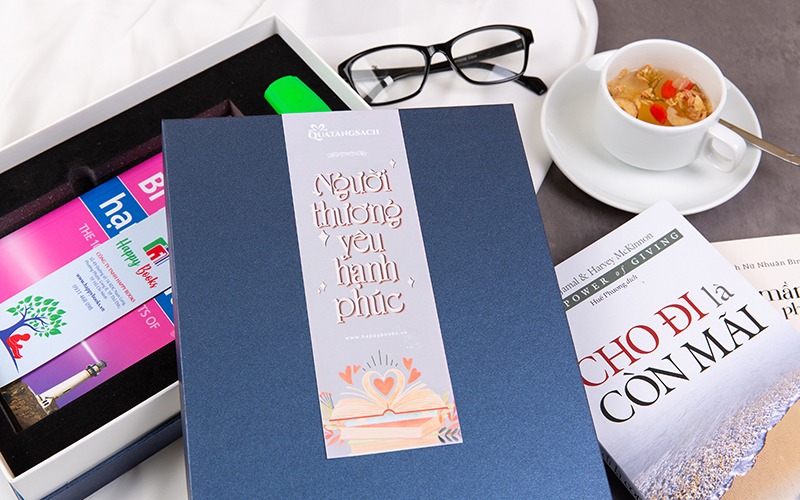 qua-tang-giang-sinh-cho-ban-trai-7 Sách là món quà ý nghĩa dịp noel