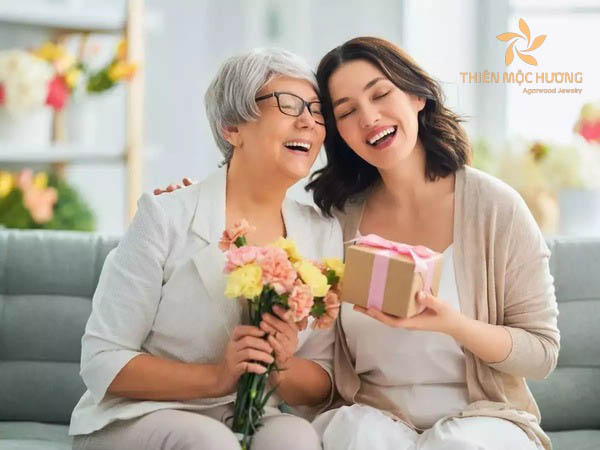 Quà tặng mẹ ý nghĩa