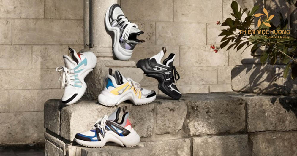 qua-tang-sep-20 Giày thể thao sẽ là quà tặng sếp thích hợp dành cho những cô nàng thích vận động