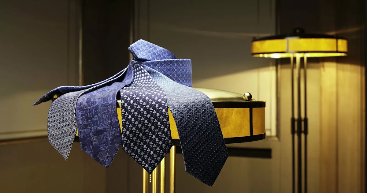 qua-tang-sinh-nhat-nam-1 Món quà tặng bạn trai là cà vạt giúp chàng trở nên bảnh bao hơn