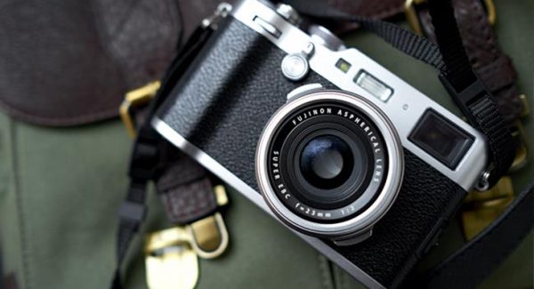 qua-tang-sinh-nhat-nam-4-e1638887173223 Máy ảnh - Món quà tặng bạn trai công nghệ