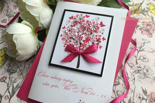 Quà tặng tặng thầy là thiệp handmade sẽ làm cho thầy vô cùng cảm động