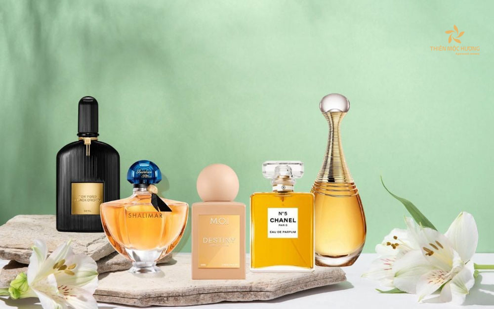 Nước hoa - quà biếu Tết sếp