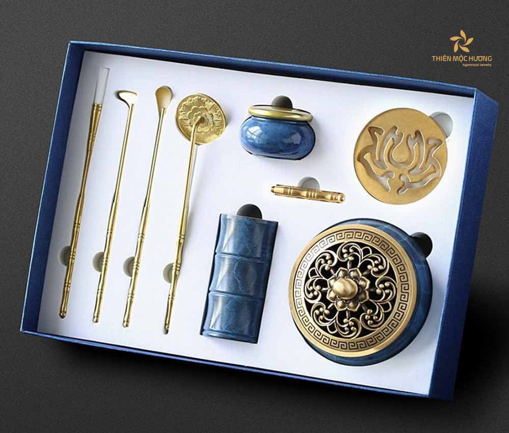 Bộ dụng cụ đốt trầm hương - quà tặng sếp nam dịp Tết
