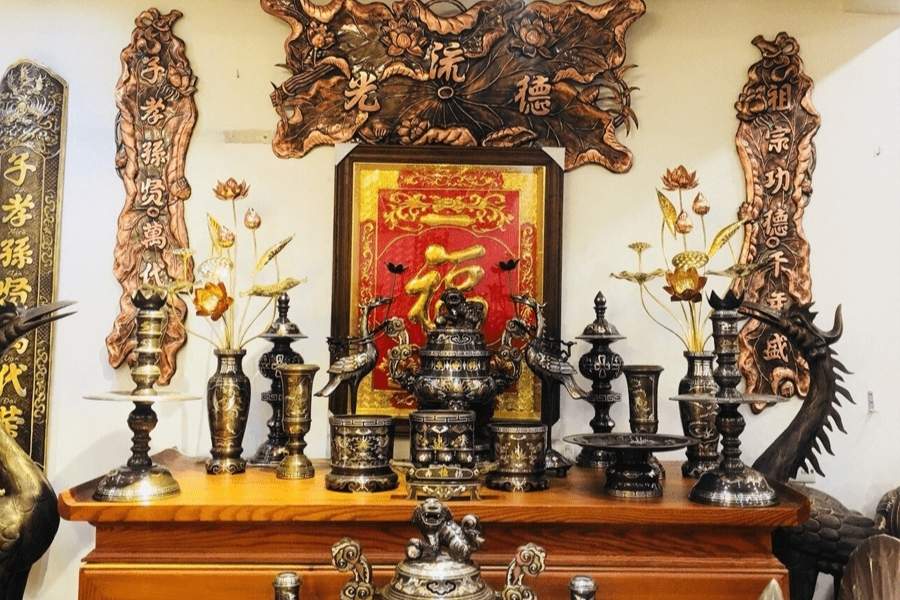 sap-xep-ban-tho-gia-tien-dung-cach