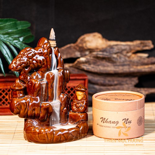 Thác Khói Trầm Hương Thác Đá