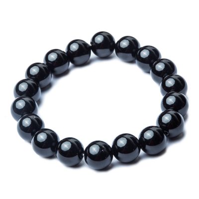 Trang sức thạch anh đen trong giới hoàn kim