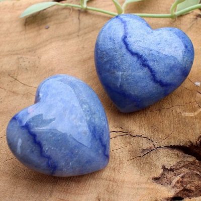 thach-anh-xanh-duong-1-400x400-1 Đá thạch anh xanh phù hợp với mệnh Mộc, Hoả, Thuỷ