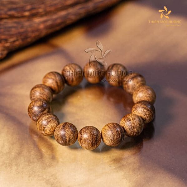 Trang sức là món quà không thể thiếu trong ngày Valentine Đen 14 4