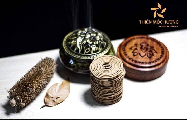 nhang vòng đốt trầm dùng kèm lư sứ