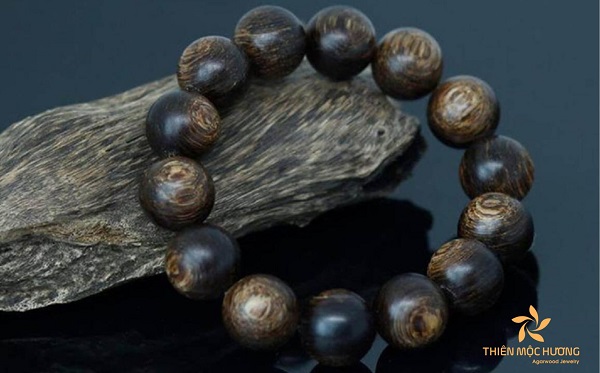 Trầm hương ép dầu