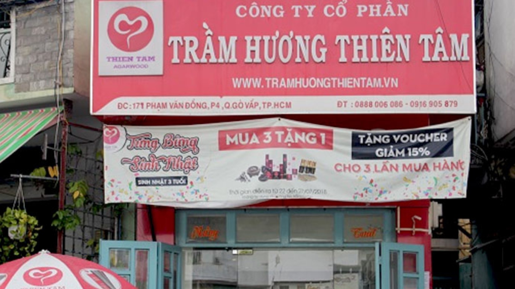 Trầm Hương Thiên Tâm là đơn vị sản xuất nhang trầm hương nguyên chất hàng đầu TP.HCM,