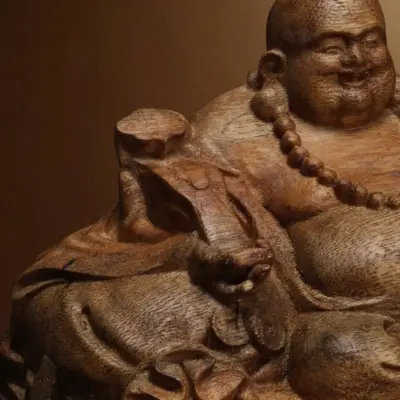 tượng trầm hương