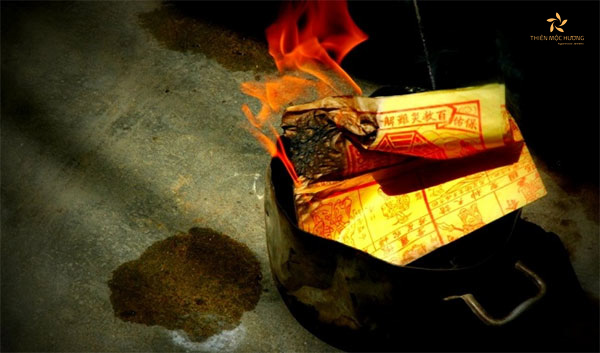 văn khấn mùng 3 tết hóa vàng