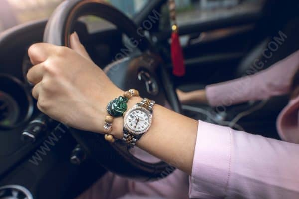 Vòng tay trầm hương hồ ly đá thiên mộc hương