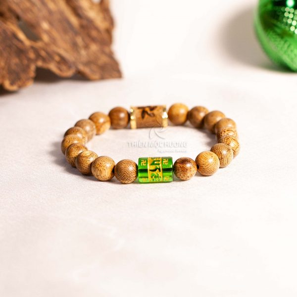 vc3b2ng-tay-tre1baa7m-hc6b0c6a1ng-thic3aan-me1bb99c-hc6b0c6a1ng-26-scaled-e1580834254336 vòng trầm hương bùa tây tạng