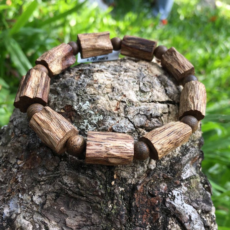 vc3b2ng-tay-tre1baa7m-hc6b0c6a1ng-vc3b4-c491e1bb8bnh-hc3acnh-3-e1573551304274 Vòng tay Trầm Vòng tay Trầm Hương vô định hình Lào hợp mệnh Mộcvô định hình Lào