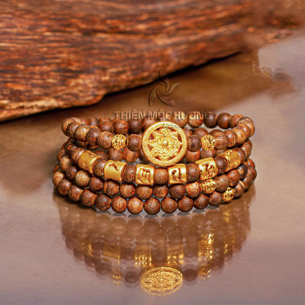 vocc80ng-tay-tracc82cc80m-hucc9bocc9bng-thiecc82n-mocca3cc82c-hucc9bocc9bng-5 Vòng Tay gỗ Trầm Hương Trụ trúc đơn bọc vàng Philippines