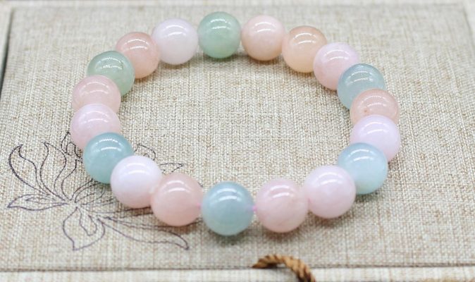 vong-tay-da-beryl-674x400-1 Vòng tay đá beryl cũng là loại trang sức rất phổ biến