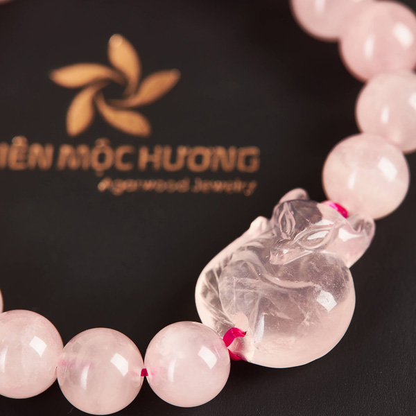 vong-tay-da-thach-anh-hong-ho-ly-1 Vòng tay đá thạch anh hồng hồ ly