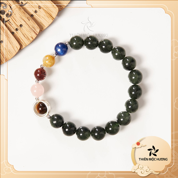 vong-tay-da-thach-anh-toc-xanh menh-moc-deo-da-mau-gi