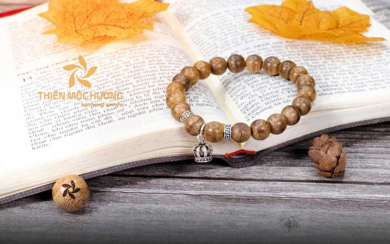 vong-tay-tram-huong-cho-be-3 vong-tay-tram-huong-cho-be-3