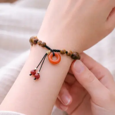 vong-tay-tram-huong-hong-ngoc-tram-toc-viet-nam-thien-moc-huong-2-400x400-1 vòng tay trầm hương