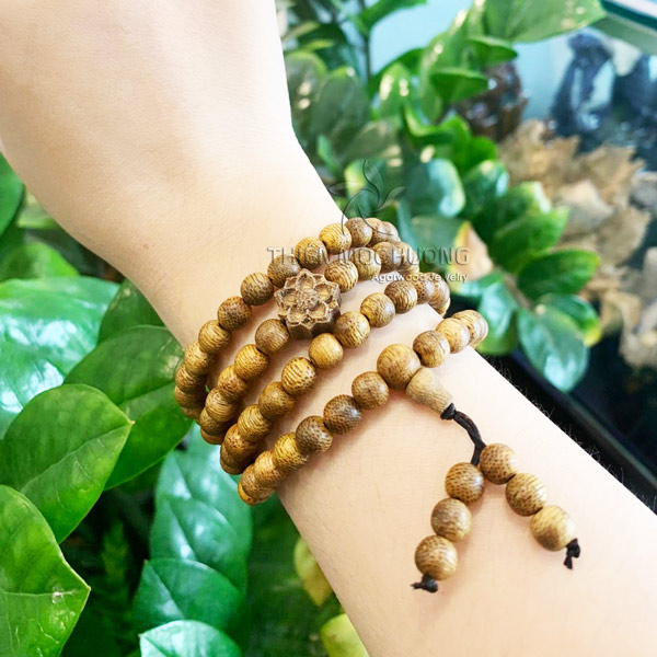Vòng Tay Trầm Hương 108 Hạt Sen Trầm